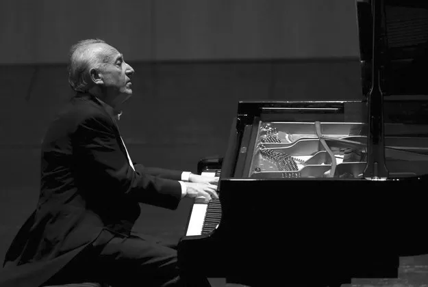 Zmarł światowej sławy pianista Maurizio Pollini