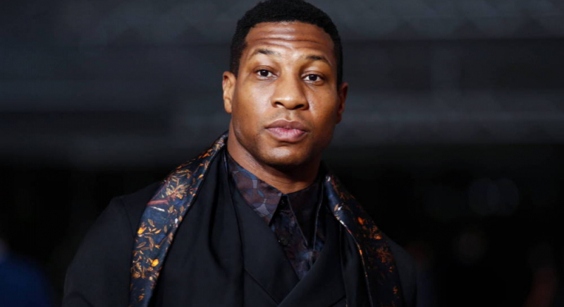 Jonathan Majors wytłumaczył, dlaczego chce zagrać Dennisa Rodmana