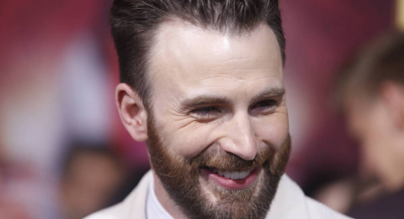 Chris Evans przez karierę zaniedbał życie osobiste. Teraz szuka miłości. Chce zostać ojcem?