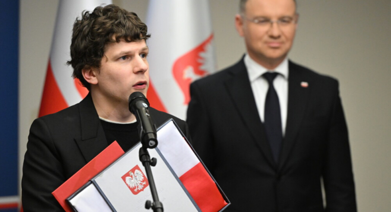 Jesse Eisenberg z polskim obywatelstwem