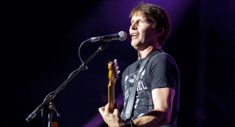 James Blunt „grozi” wydaniem nowych utworów. Zrobi to jeśli Spotify nie usunie Joe Rogana