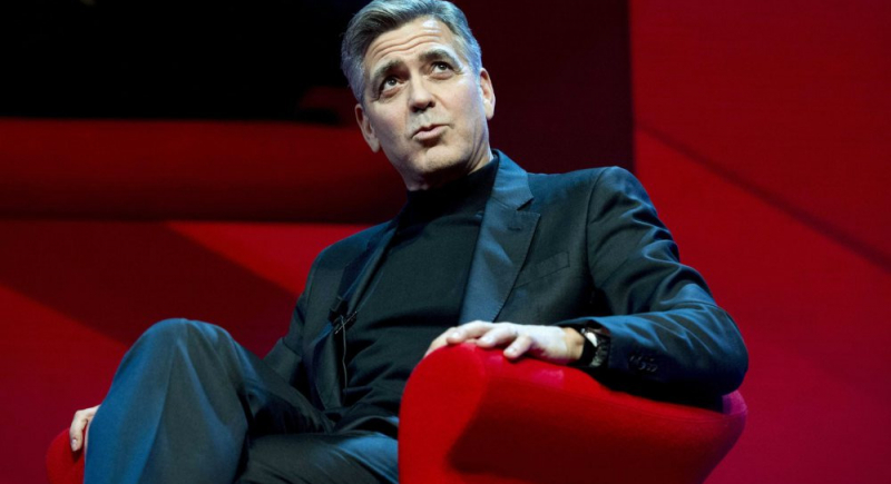 Słynny kostium Batmana, który nosił George Clooney, trafi wkrótce na aukcję