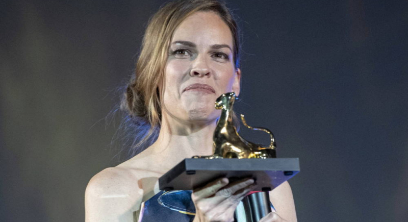 Hilary Swank ujawniła, że nie stać jej było na ubezpieczenie zdrowotne nawet po zdobyciu Oscara